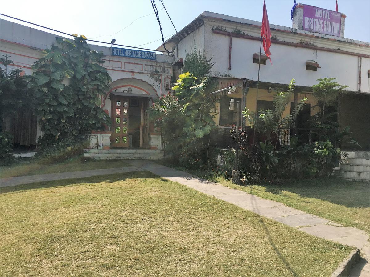 Hotel Heritage Sanyam Nāhan Zewnętrze zdjęcie