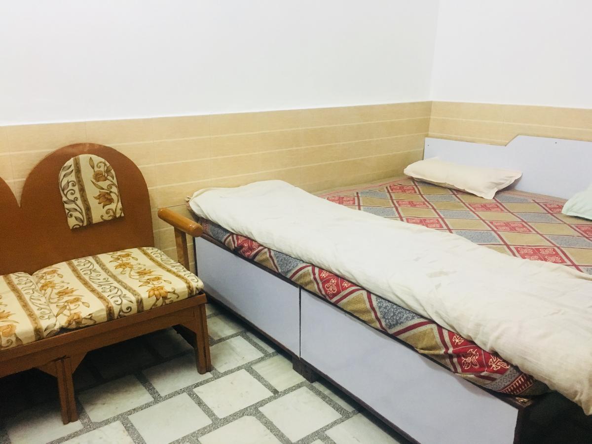 Hotel Heritage Sanyam Nāhan Zewnętrze zdjęcie
